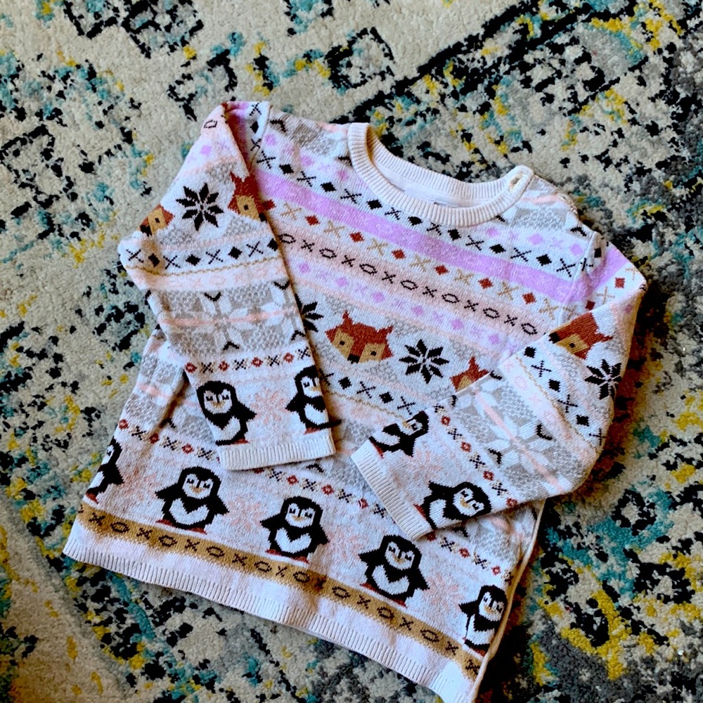 H&M Toddler Girl Pink and Gray Fox and Penguin Sweater. Size 12-18 Months